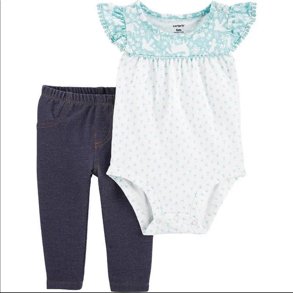 NWT Carter's crocheted bodysuit and leggings set Size 6 Month